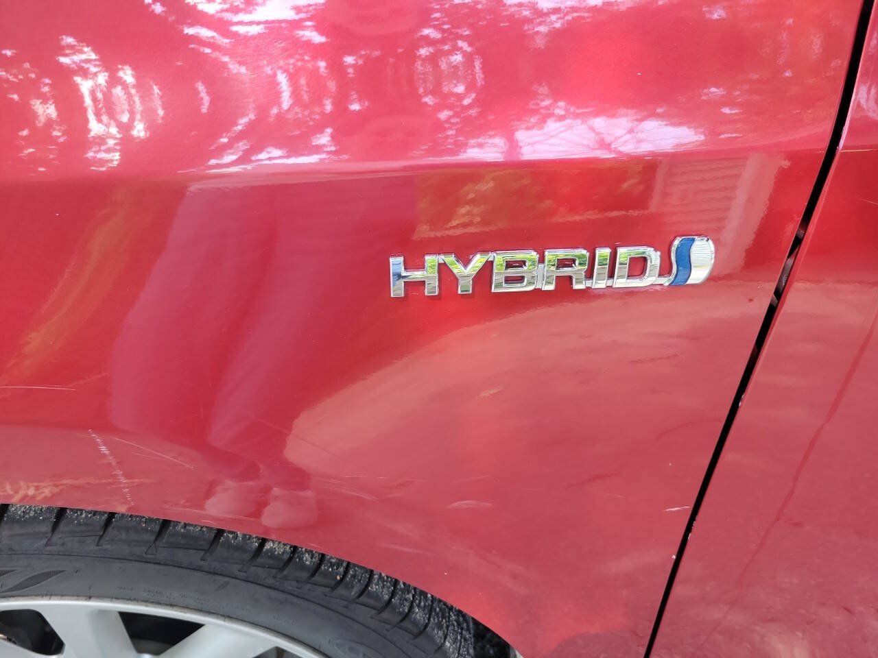 Used 2013 Toyota Prius V Five FWD image 6