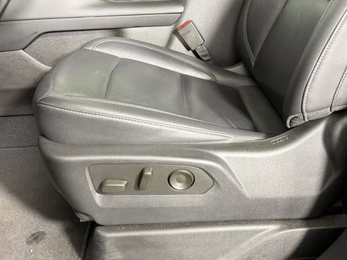 Used 2021 Chevrolet Tahoe LT image 12