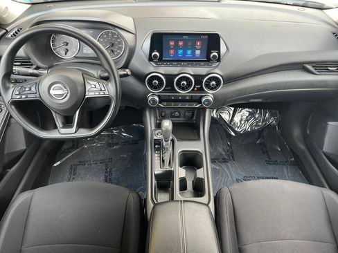 Used 2025 Nissan Sentra S FWD image 38