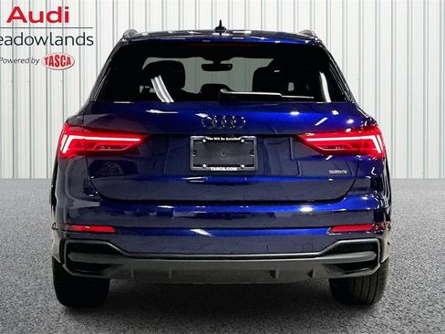 Used 2025 Audi Q3 2.0T Premium w/ Convenience Package image 5
