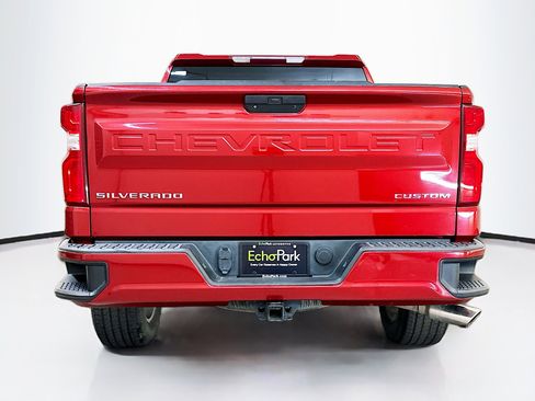 Used 2019 Chevrolet Silverado 1500 Custom w/ Custom Value Package image 7