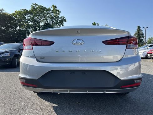 Used 2020 Hyundai Elantra SE w/ Convenience Package (C2) FWD image 5
