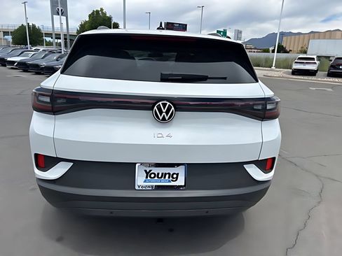 New 2026 Volkswagen ID.4 Pro AWD/4WD image 4