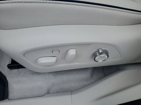 New 2026 Buick Enclave Avenir w/ Super Cruise Package image 7