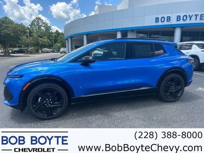 New 2025 Chevrolet Equinox EV RS w/ LPO, Illumination Package