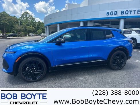 New 2025 Chevrolet Equinox EV RS w/ LPO, Illumination Package image 1