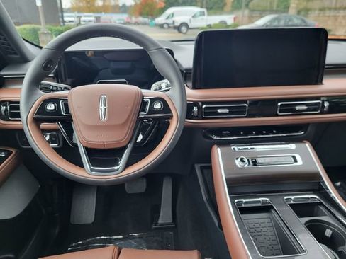 New 2026 Lincoln Aviator Reserve image 18