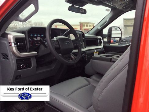 Used 2024 Ford F350 XL w/ Snow Plow Prep Package image 32