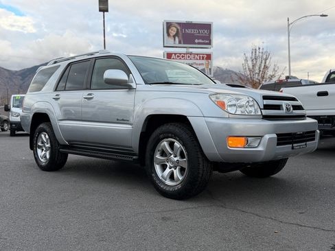 Used 2005 Toyota 4Runner Sport image 4