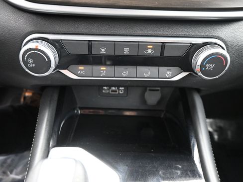 Used 2023 Nissan Altima 2.5 SV image 17