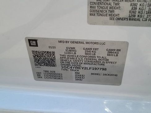 Used 2020 Chevrolet Silverado 2500 High Country image 31