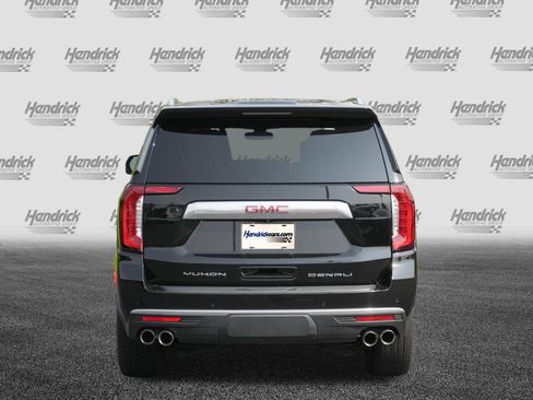 Used 2021 GMC Yukon Denali w/ LPO, Illumination Package AWD/4WD image 8