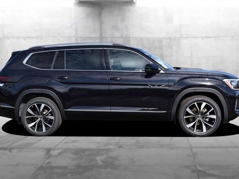 New 2026 Volkswagen Atlas SEL Premium R-Line image 5