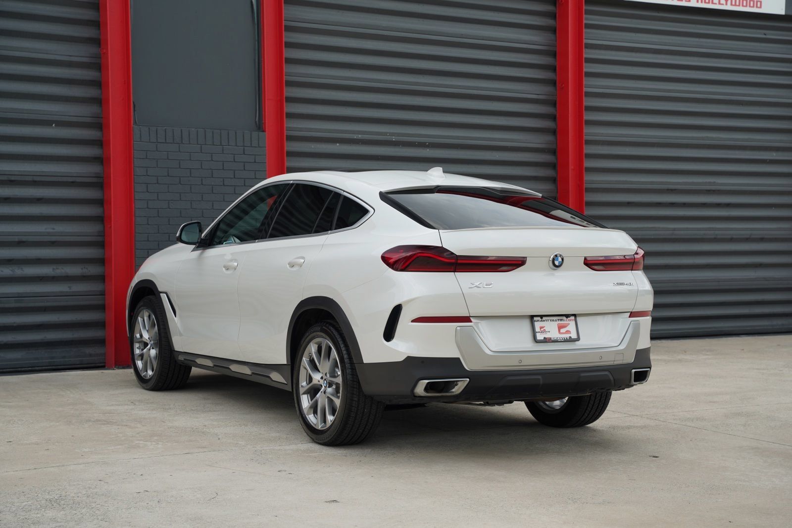 Used 2021 BMW X6 xDrive40i w/ Premium Package AWD/4WD image 12