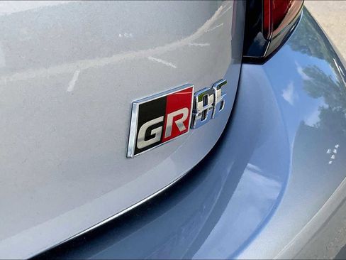 New 2025 Toyota GR86 Premium image 15