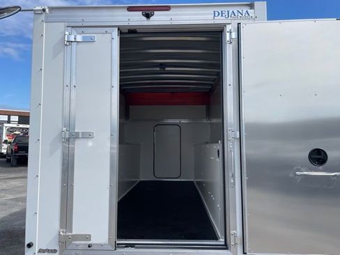 New 2025 Chevrolet Express 3500 w/ Power Convenience Package image 9