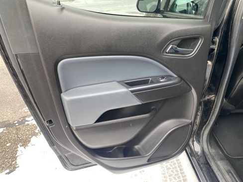 Used 2015 Chevrolet Colorado Z71 image 21