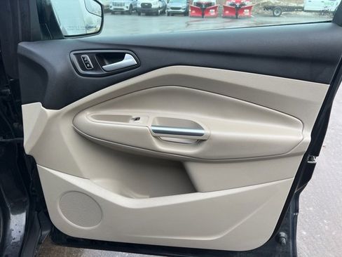 Used 2014 Ford Escape Titanium image 10