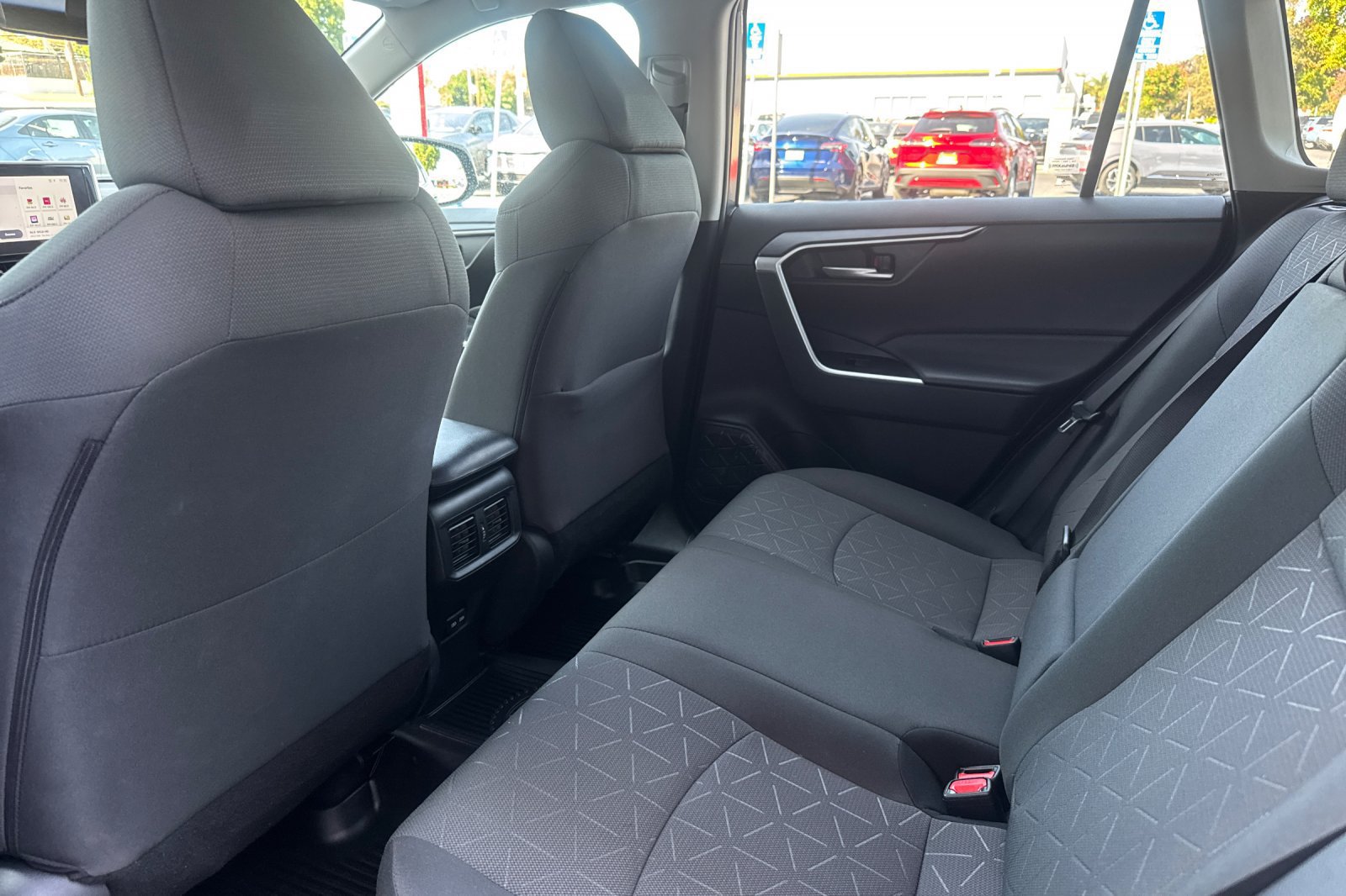 Certified 2023 Toyota RAV4 XLE AWD/4WD image 27