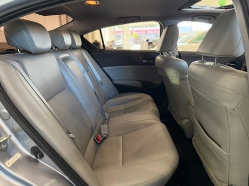Used 2018 Acura ILX FWD image 17