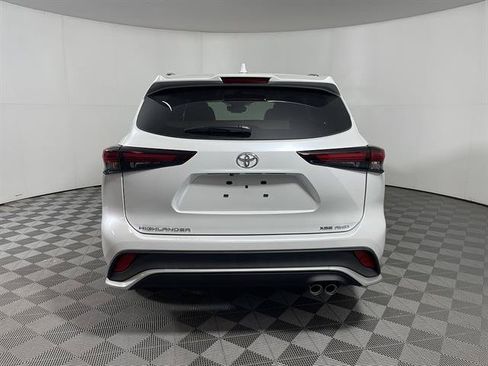 New 2026 Toyota Highlander XSE AWD/4WD image 6
