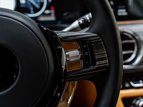Used 2024 Rolls-Royce Spectre w/ Spectre Launch Package AWD/4WD image 44