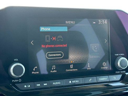 Used 2023 Nissan Pathfinder SV AWD/4WD image 19