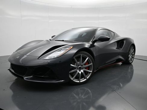 Used 2025 Lotus Emira RWD image 1