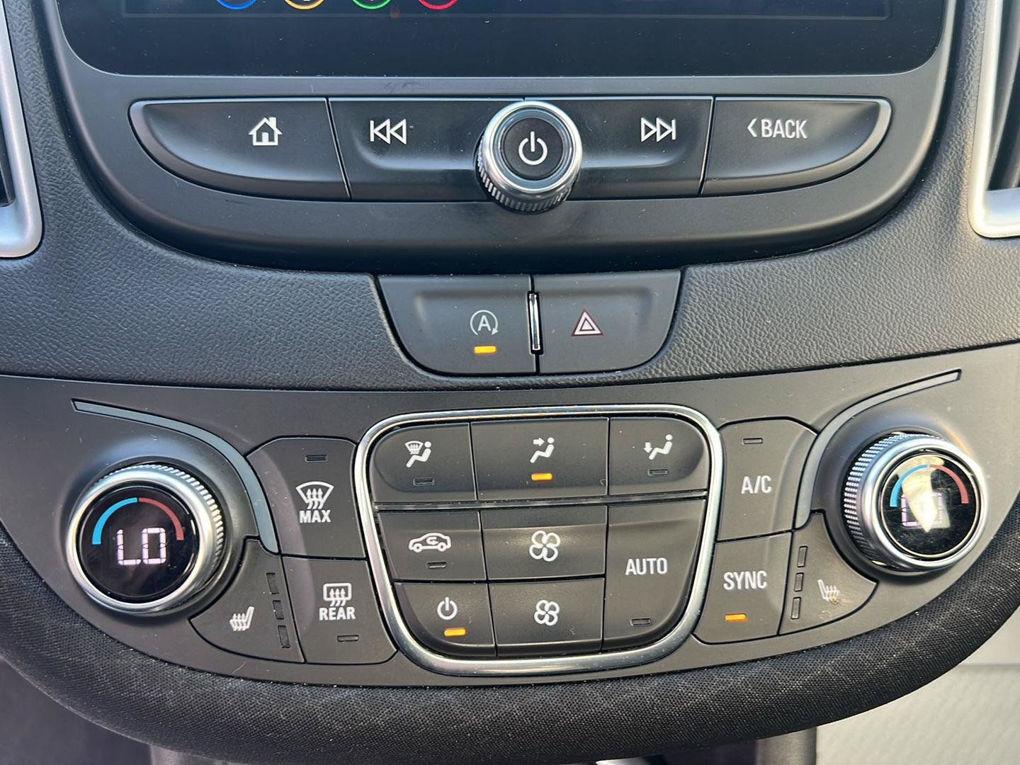 Used 2023 Chevrolet Malibu LT FWD image 20