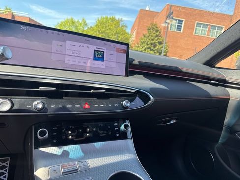 New 2026 Genesis GV70 2.5T Sport Prestige AWD/4WD image 19