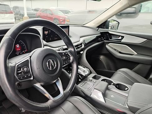 Used 2023 Acura MDX FWD w/ Technology Package image 12