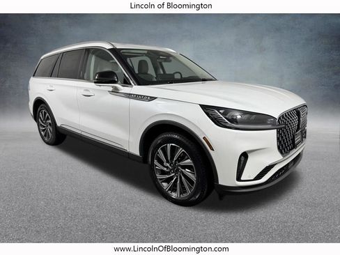 New 2026 Lincoln Aviator AWD image 12