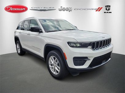New 2025 Jeep Grand Cherokee Laredo X