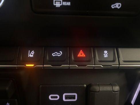 New 2025 GMC Sierra 3500 Pro w/ Convenience Package image 28