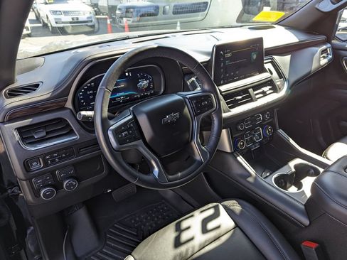 Used 2023 Chevrolet Tahoe Z71 AWD/4WD image 13