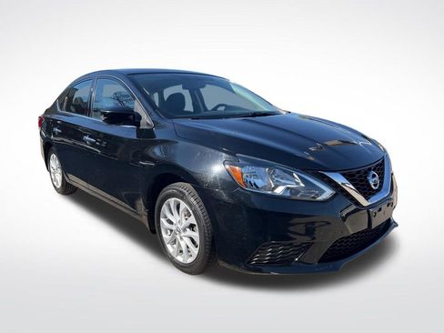 Used 2019 Nissan Sentra SV image 3