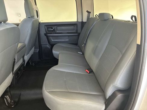 Used 2016 RAM 2500 Tradesman w/ Chrome Appearance Group image 23