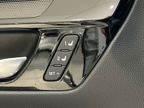 Used 2024 Honda CR-V EX-L image 22