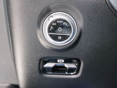 Certified 2023 Mercedes-Benz C 300 Sedan image 29
