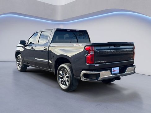 Used 2023 Chevrolet Silverado 1500 LT image 3
