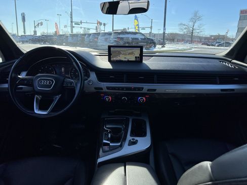 Used 2017 Audi Q7 2.0T Premium Plus w/ Premium Plus Package image 23