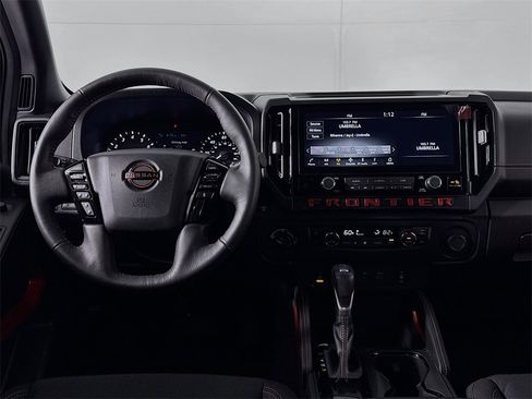 Used 2025 Nissan Frontier PRO-4X w/ Pro Convenience Package image 14