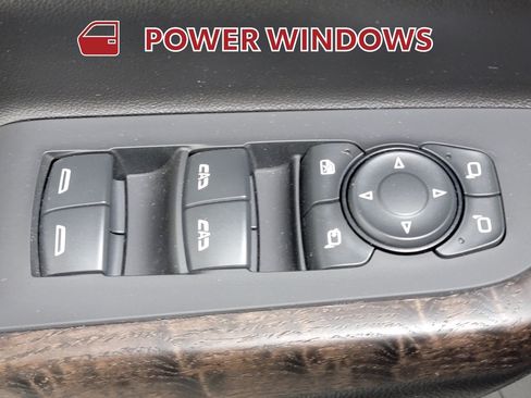 Used 2023 GMC Acadia Denali w/ Denali Ultimate Package AWD/4WD image 28