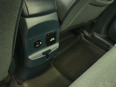 Certified 2024 Ford Maverick XLT w/ XLT Luxury Package FWD image 12