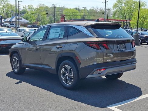 New 2026 Hyundai Tucson Blue SE AWD/4WD image 4