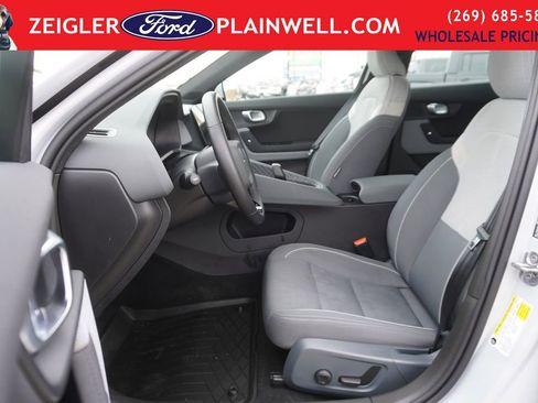 Used 2022 Polestar Polestar 2 w/ Pilot Package image 21