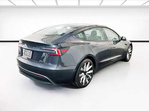 Used 2024 Tesla Model 3 Standard Range RWD image 4
