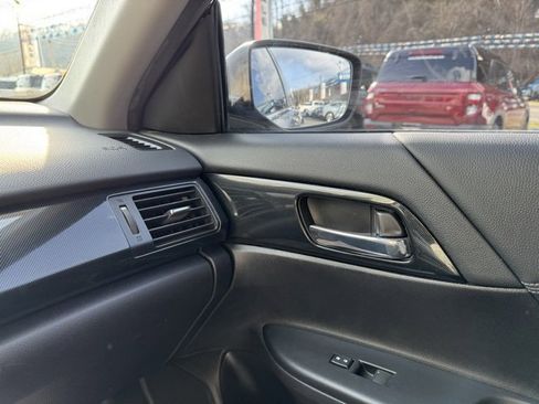 Used 2014 Honda Accord Sport image 28