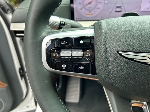 Certified 2026 Genesis GV80 2.5T Prestige AWD/4WD image 9