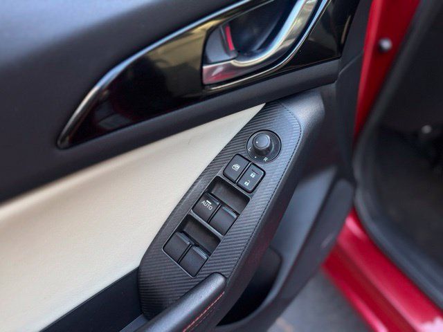 Used 2014 MAZDA MAZDA3 s Grand Touring FWD image 12